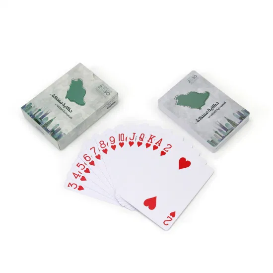 Großhandelspreis Katar Poker Karte Benutzerdefinierter Druck 100 % Kunststoff Saudi-Arabien Kuwait Spielkarte 100 % Kunststoff-Spielkarten